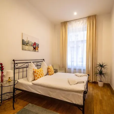 Vojtesska Apartment By Ruterra Apartment
